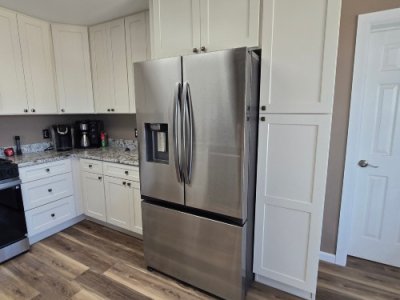 Modern Kitchen Remodeling Service